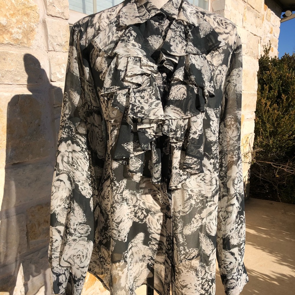 CAbi Irresistible Blouse